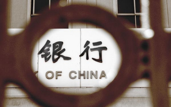 如何有效评估金融产品的投资潜力？这些潜力对收益预期有何影响？