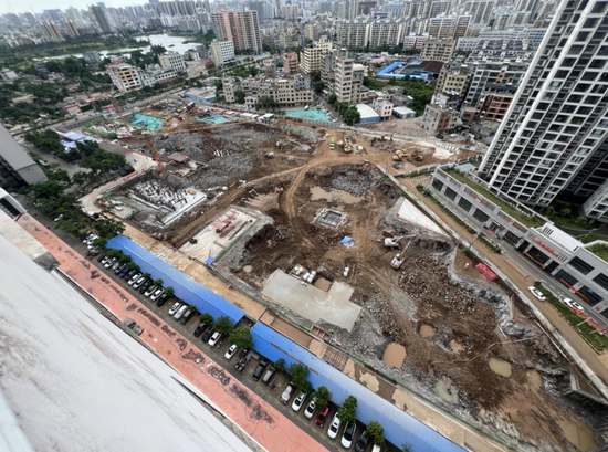 事涉359套！海口一小区楼体“集体	”开裂！当地政府已介入